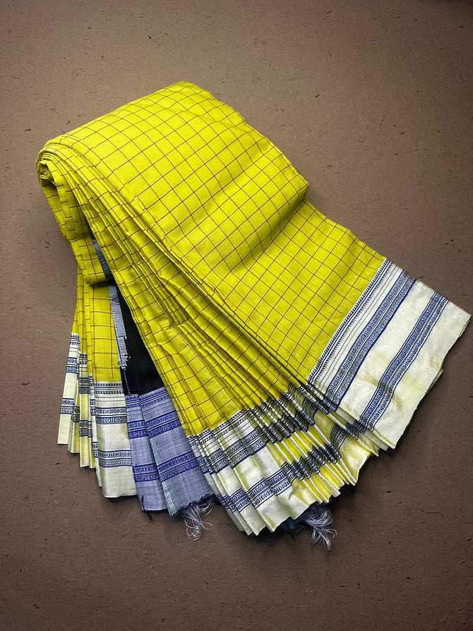 Authentic Handloom Gayatri Cotton Check Saree With Silk Pallu