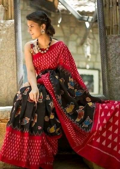Hasta Mudra Print Soft Malmal Cotton Saree