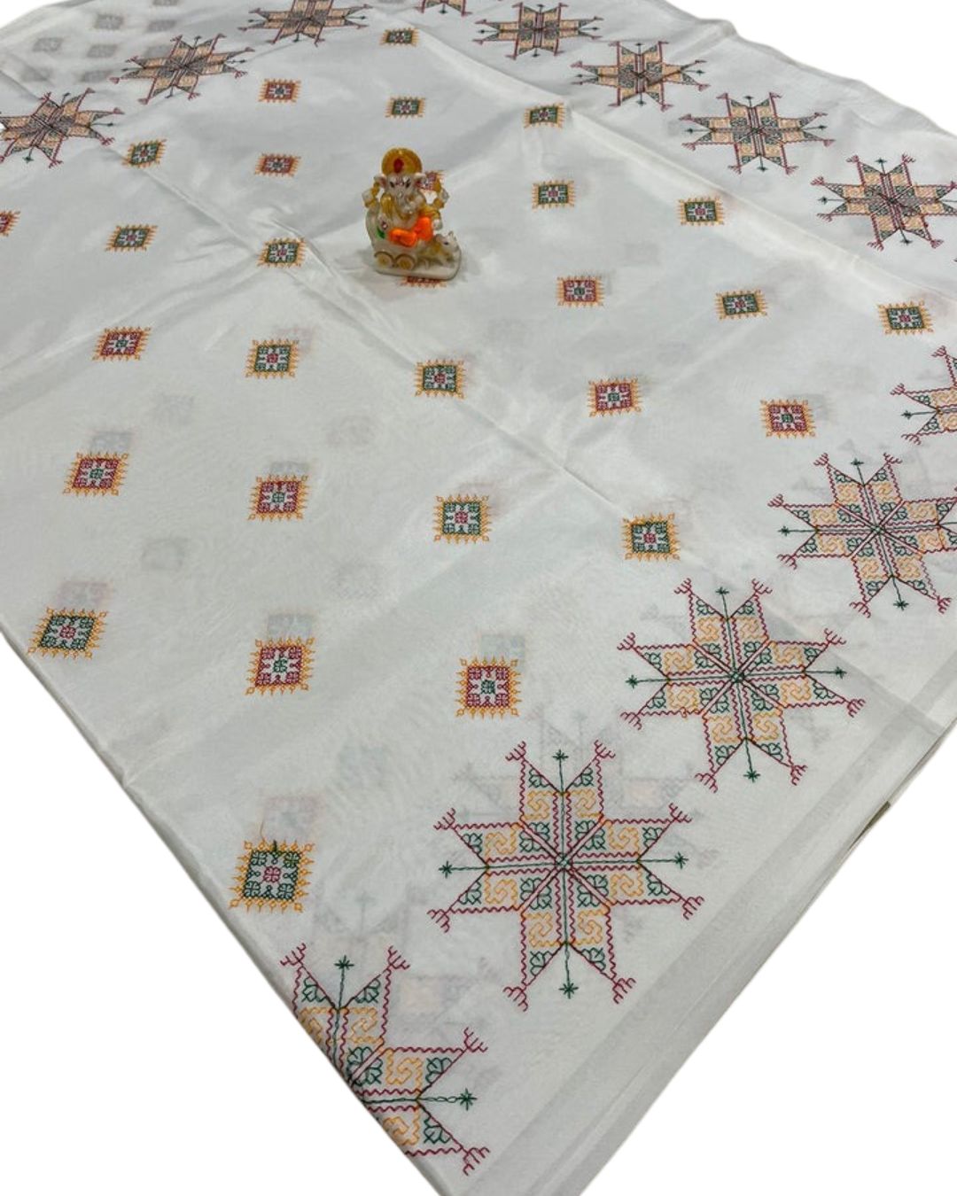 White Color Kasuti Work Malai Silk Saree