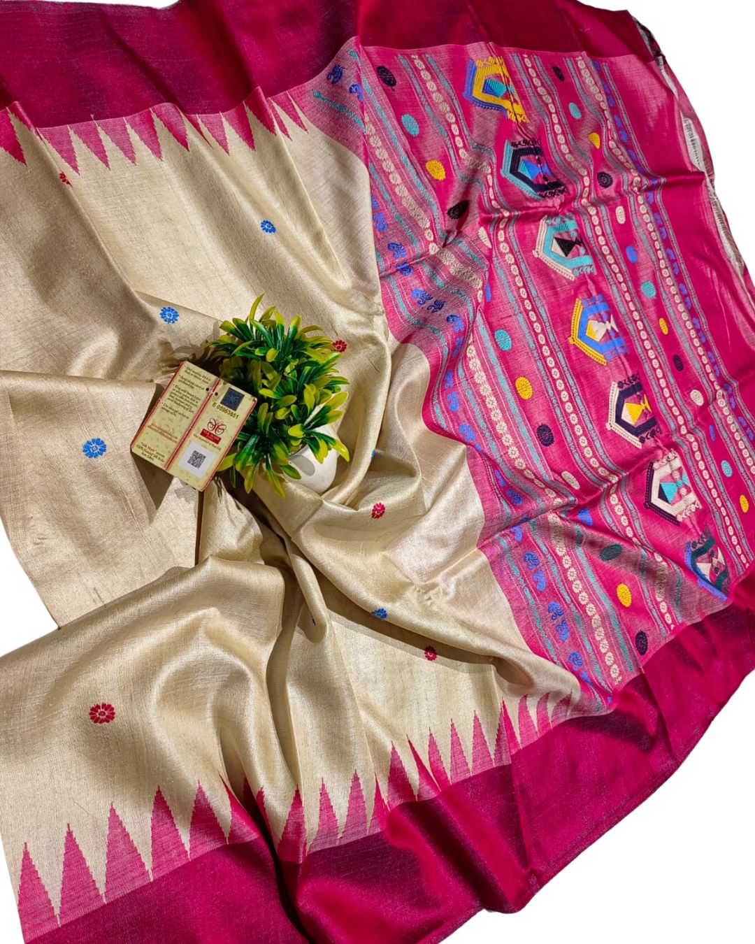 Pure Tussar Silk Dolabedi Pallu Authentic Handloom Saree