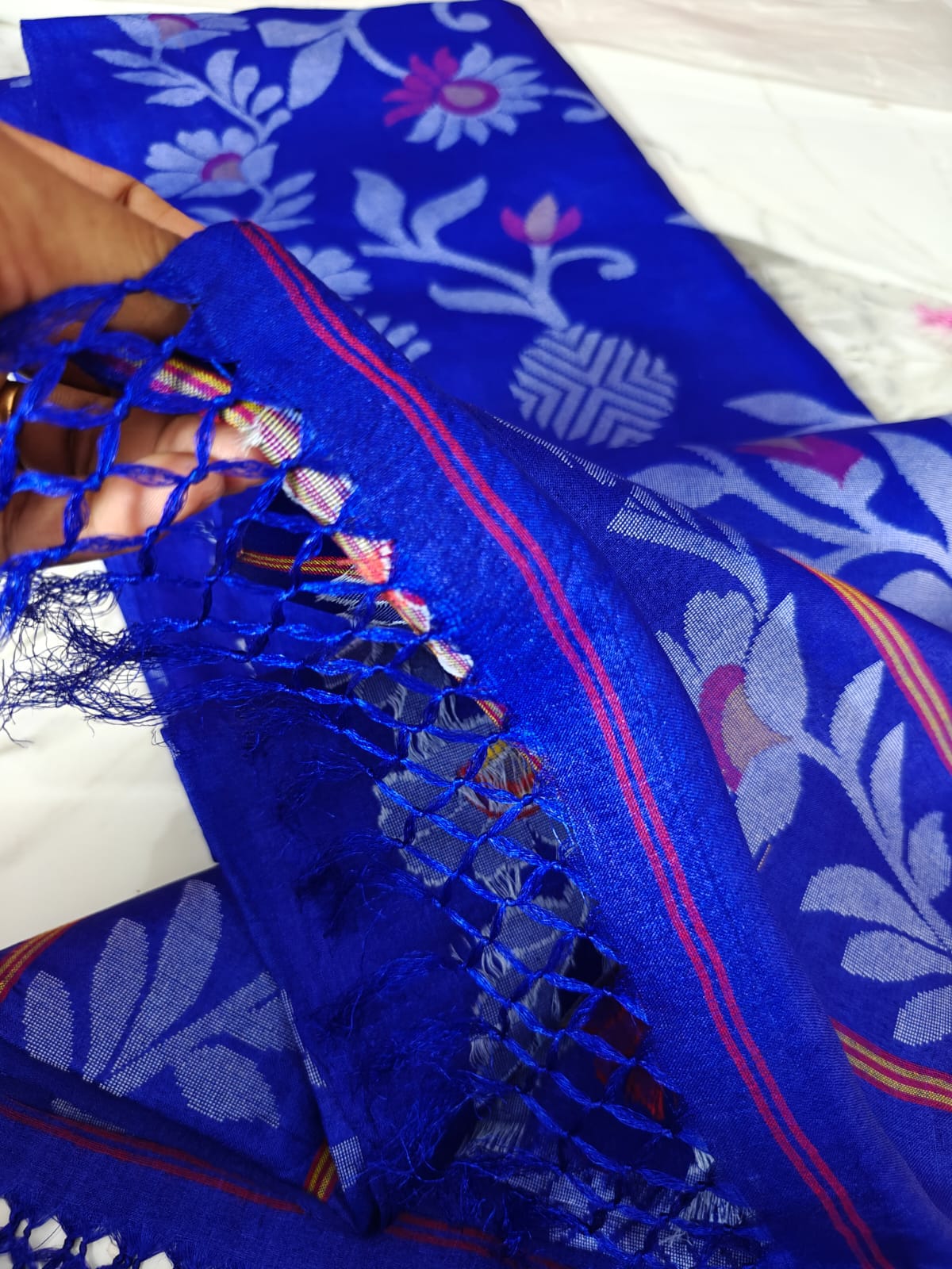 Royal Blue Handmade Pure Tussar Jamdani Saree with Blouse Piece
