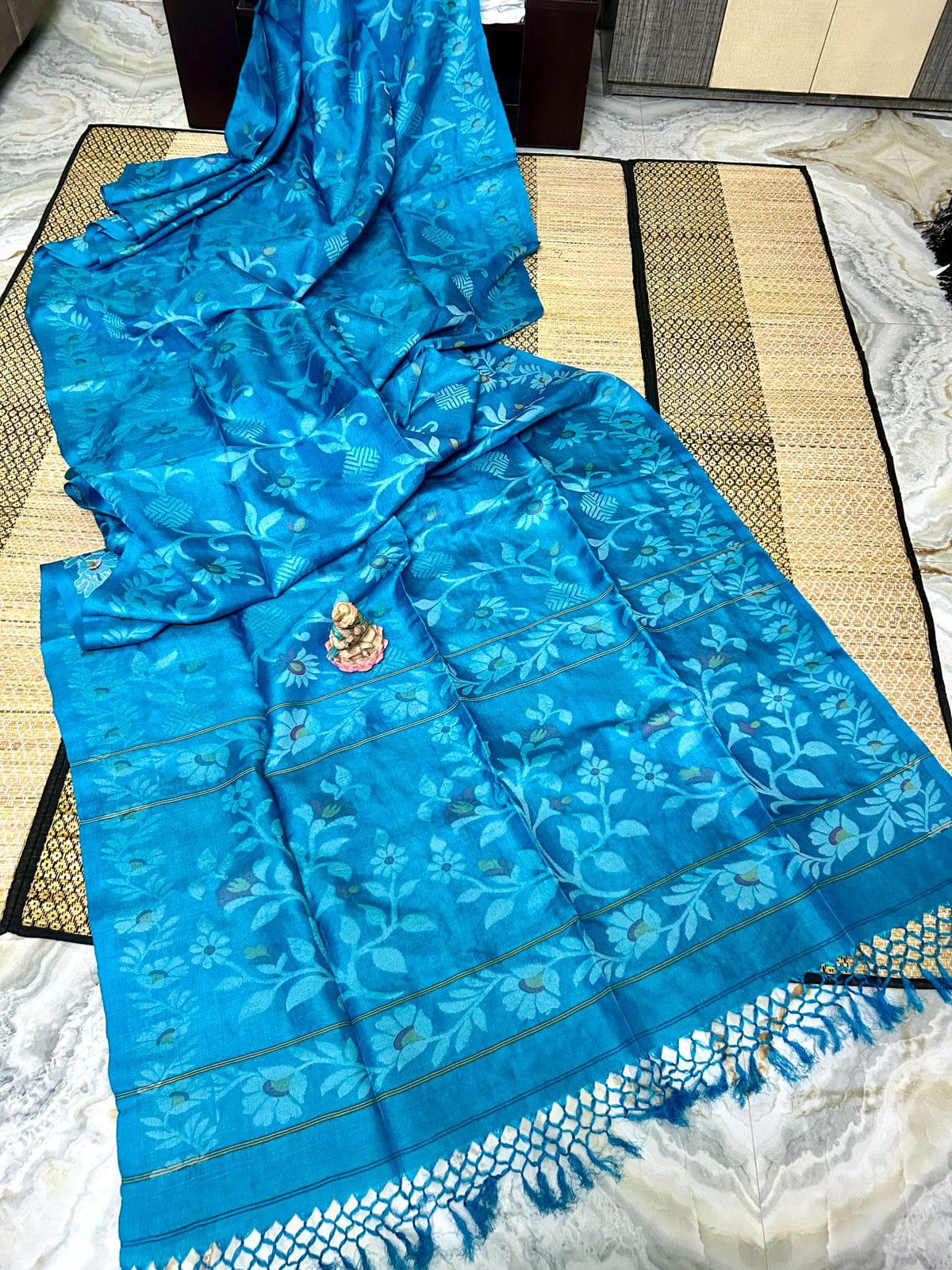 Blue Color Handmade Pure Tussar Jamdani Saree with Blouse Piece