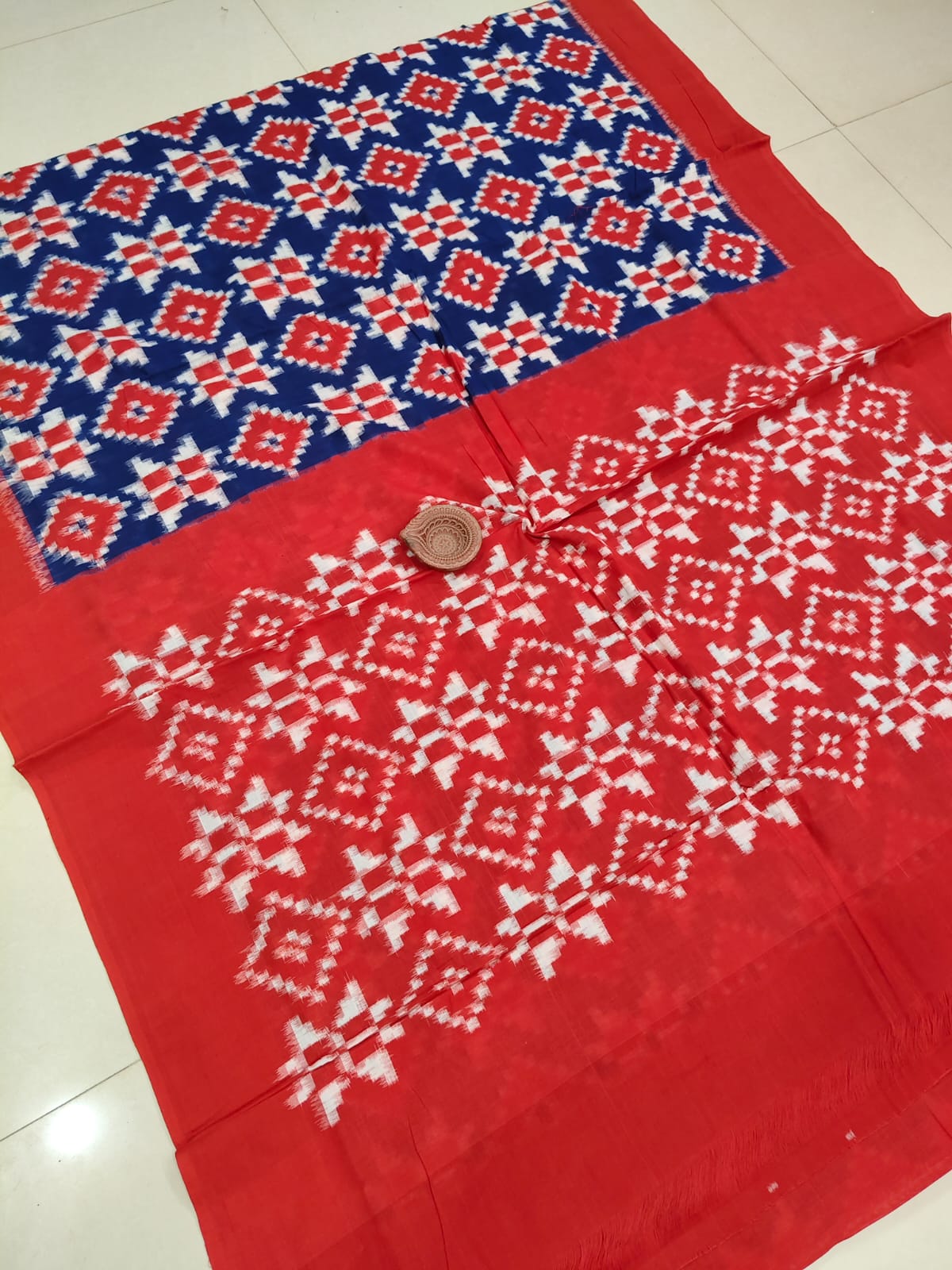 Authentic Telia Rumal Handloom Cotton Saree - Traditional Ikat Weave from Puttapaka