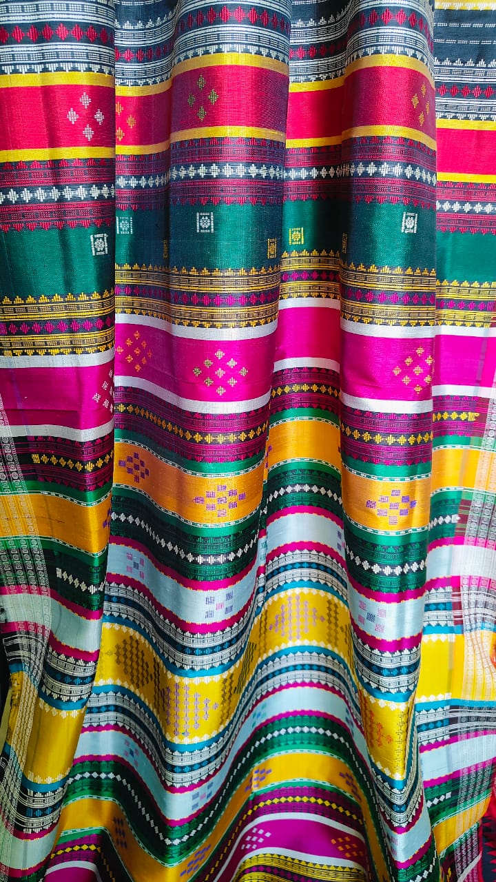 Beautiful White Color Berhampuri Silk Saree