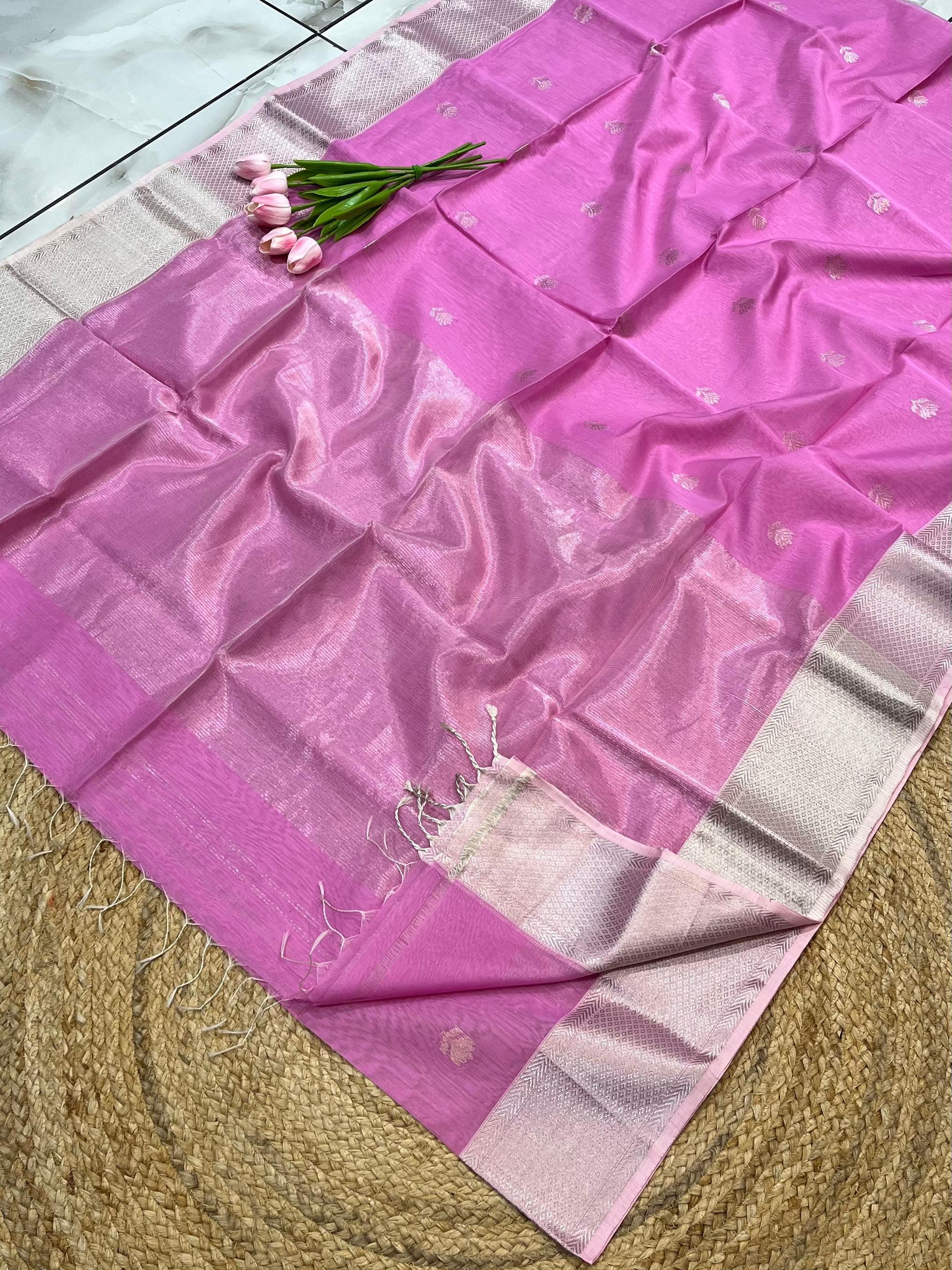 Handwoven All Over Lotus Buti Maheshwari Silk Saree