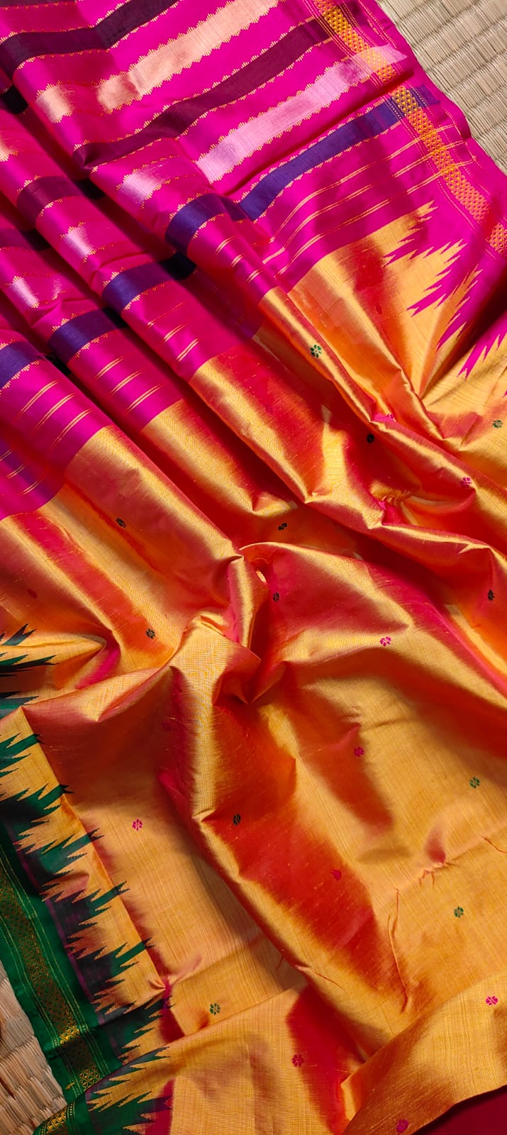 Beautiful Color Combination of Authentic Berhampuri Silk Handloom Saree With Contrast Blouse Piece