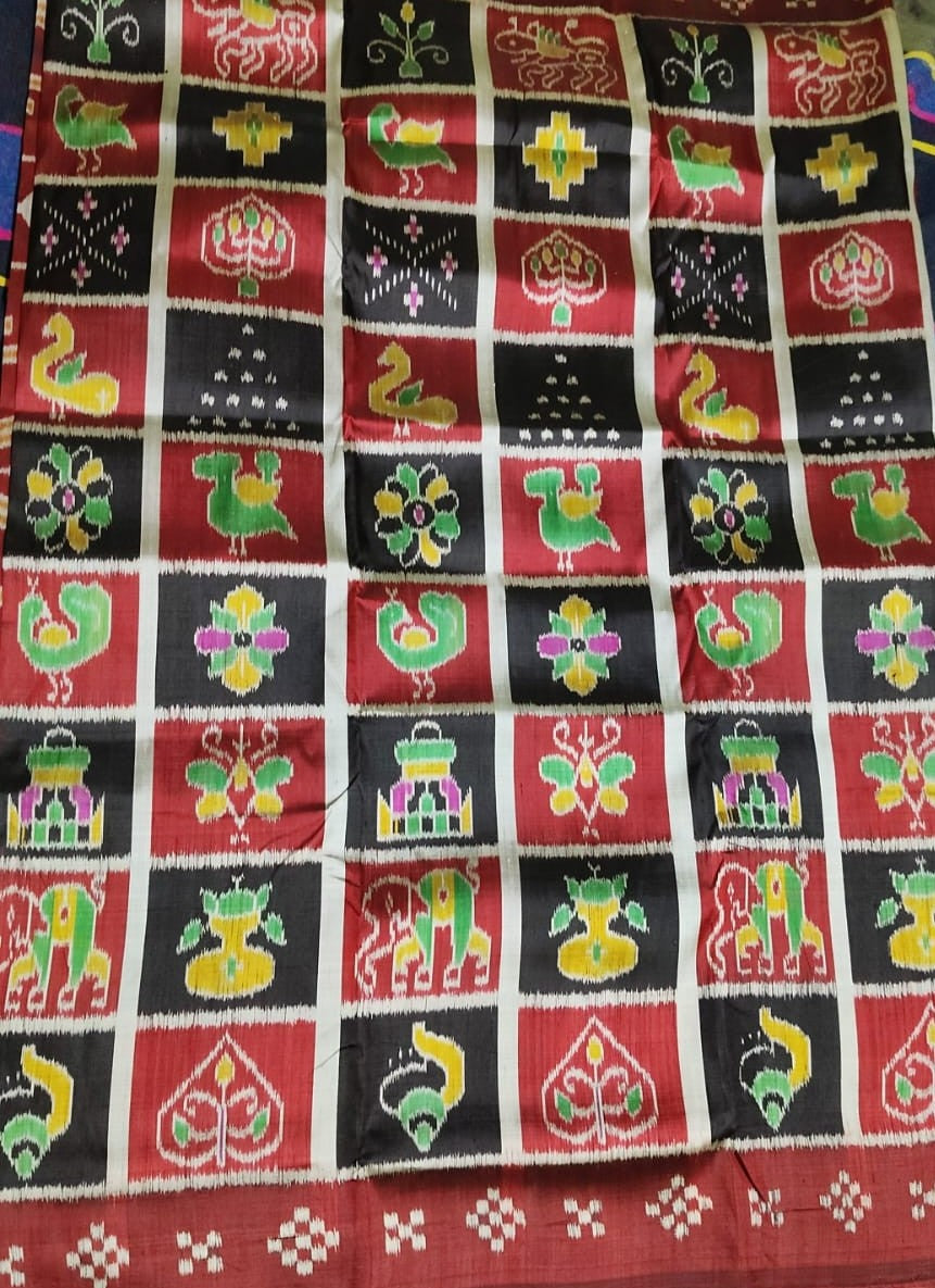 Exclusive Nabakothi Khandua Silk Saree With Blouse Piece