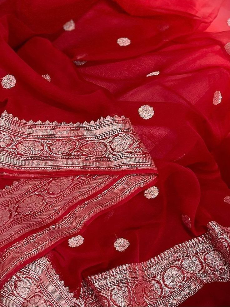Authentic Banarasi Khaddi Georgette Handloom Saree | Silver Zari Butta | Silk Mark Certified