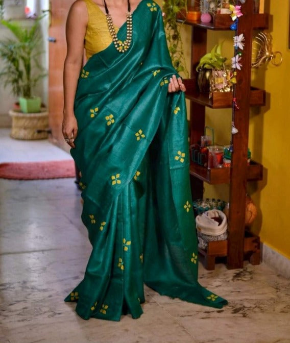 Dark Green - Handloom Handwoven Tussar Silk Saree With Contrast Blouse Piece