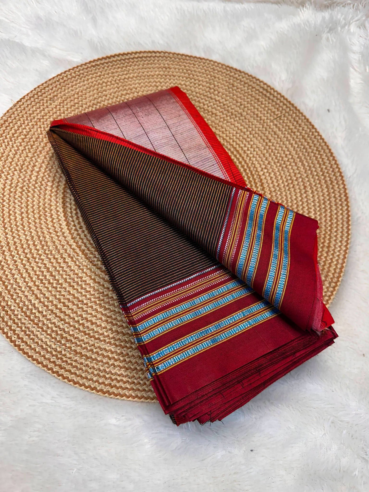 Special Gomi Dadi Mercerised Cotton Ilkal Handloom Saree from Karnataka with Red Gomi Dadi Paras Border and Patti Pallu