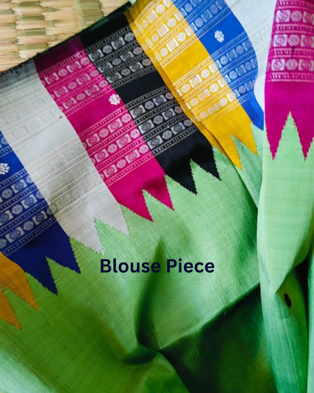 Exclusive Ganga Jamuna Podhkumbha Double Aanchal Berhampuri Silk Saree