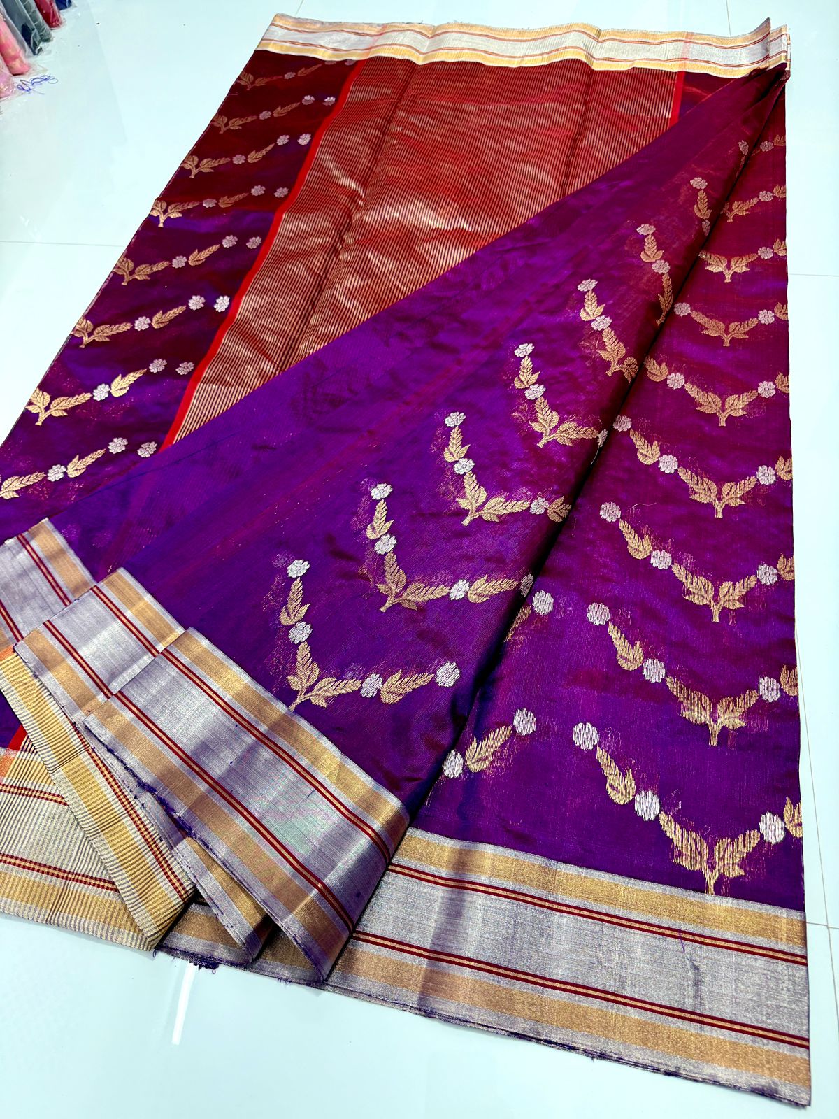 Chanderi Handloom Pattu Silk Saree with Meenakari Work
