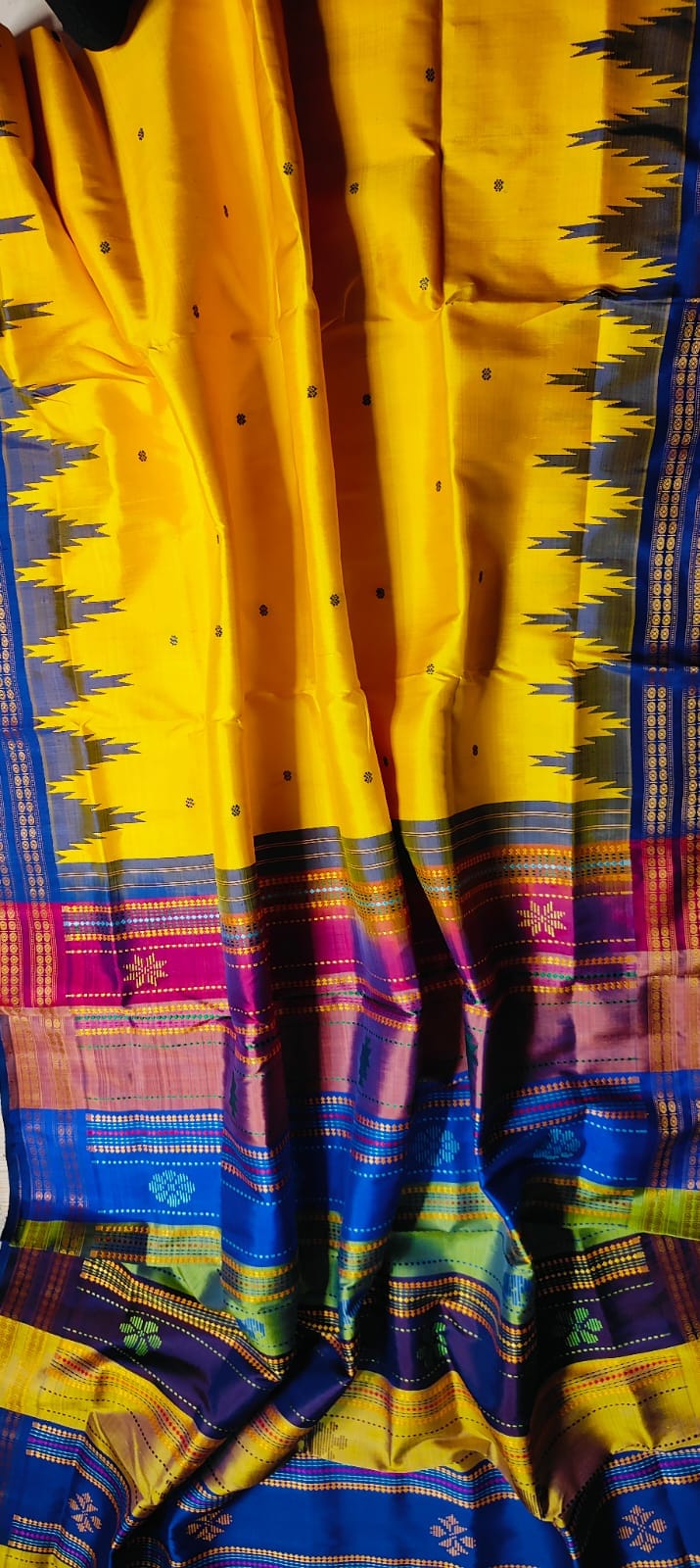 Exclusive Berhampuri Double Pallu Silk Saree