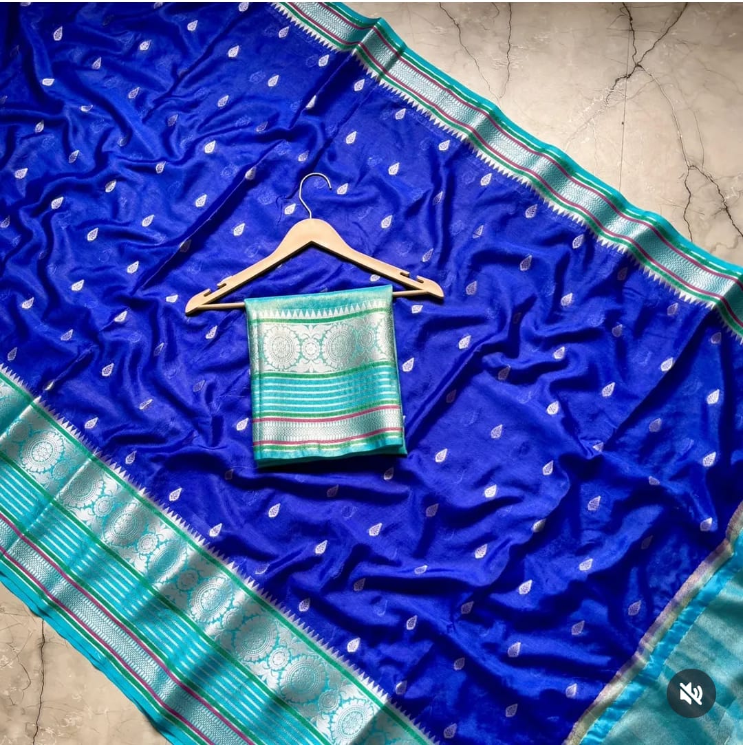 Banarasi Warm Silk Saree with Contrast Blouse Piece