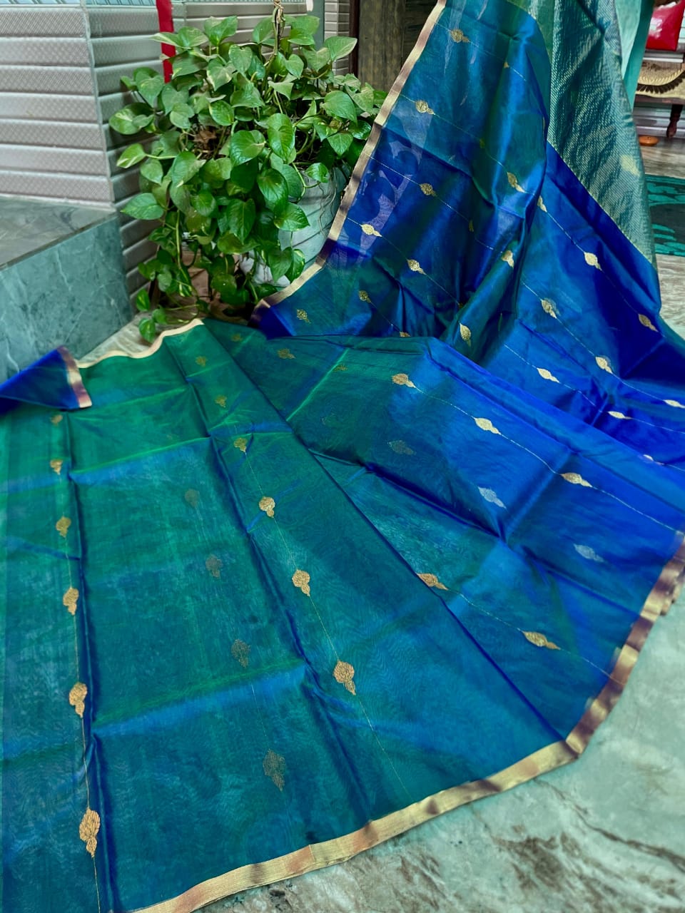 Authentic Handloom Chanderi Silk Sarees - Traditional Pattu