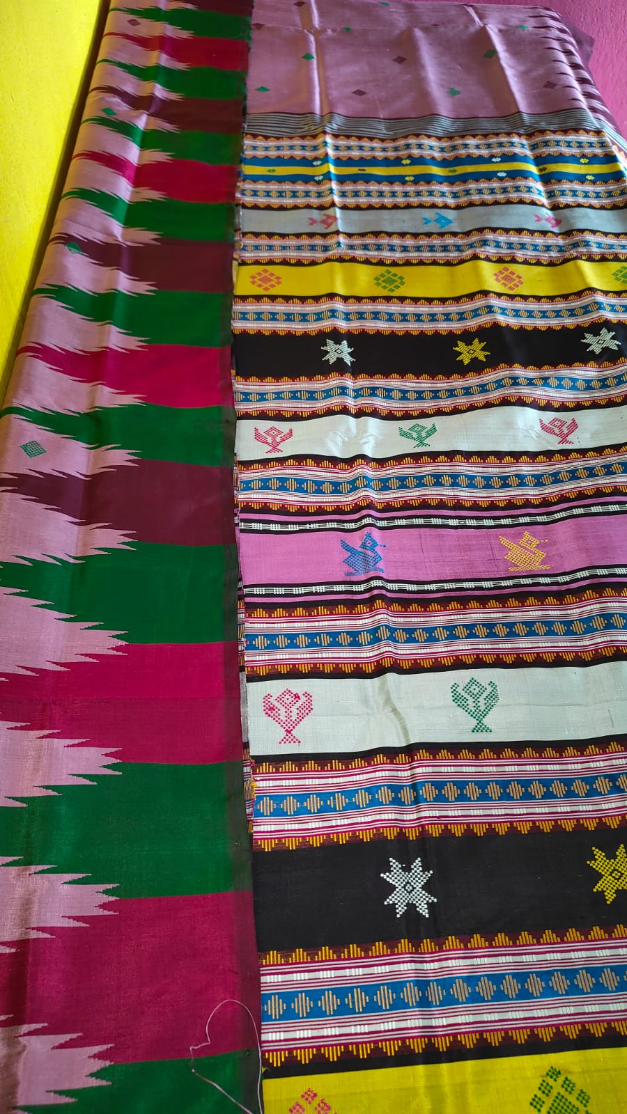 Exclusive Berhampuri Double Pallu Silk Saree – A Collector’s Choice