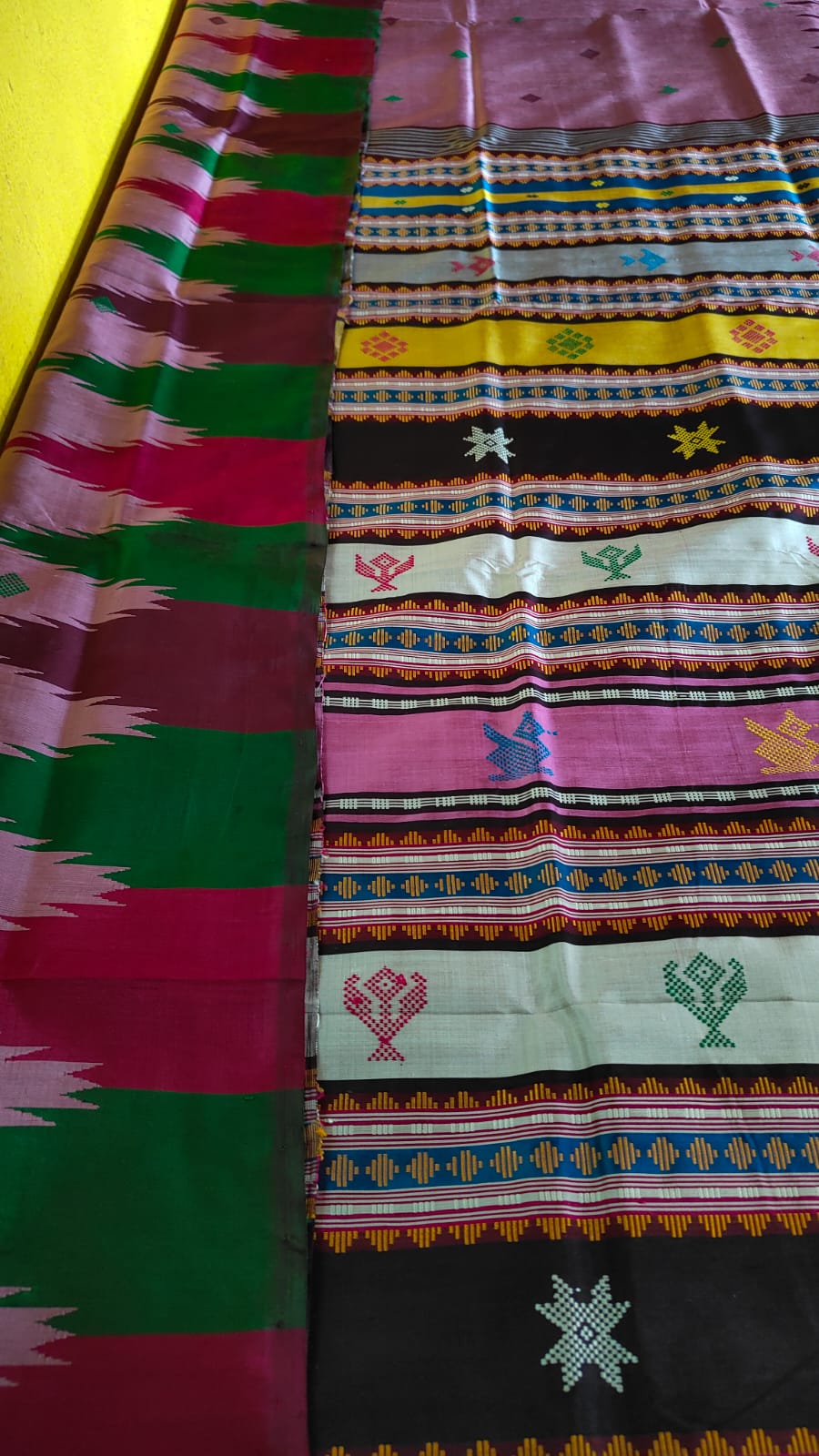 Authentic Berhampuri Silk Double Pallu Multicolour Phoda Kumbha Border Saree