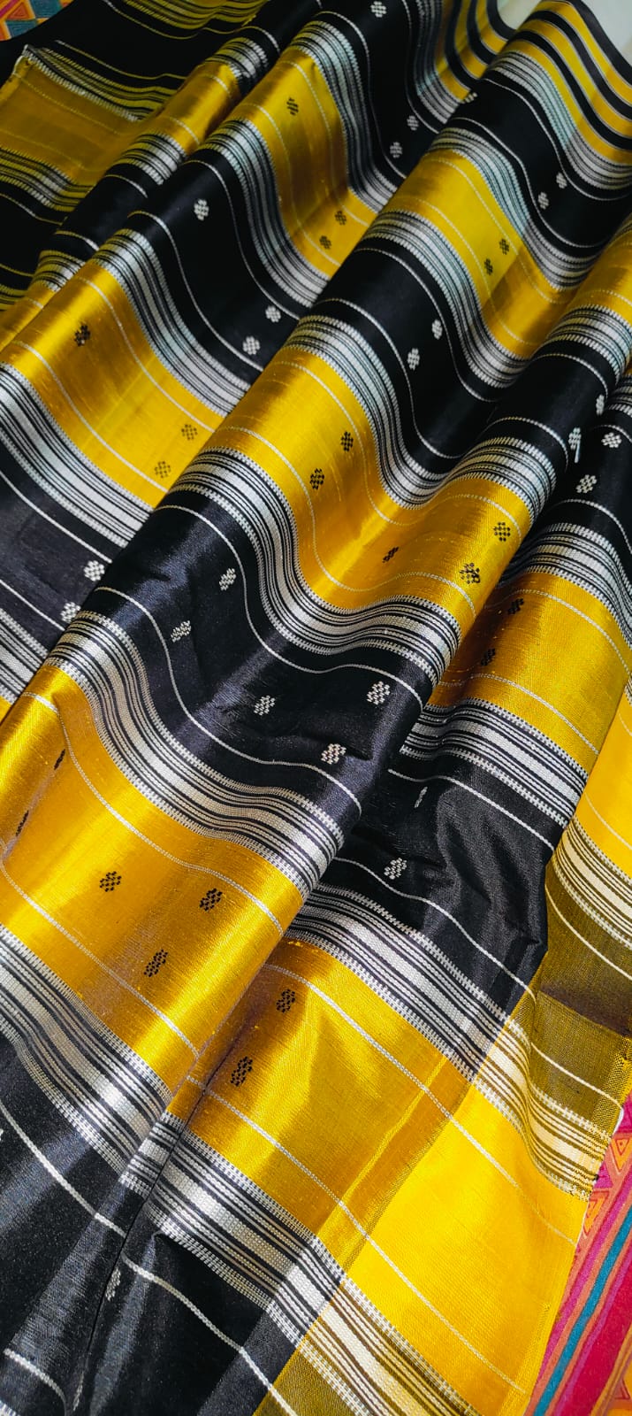 Authentic White Berhampuri Double Palla Silk Saree – Black & Mustard Pallu