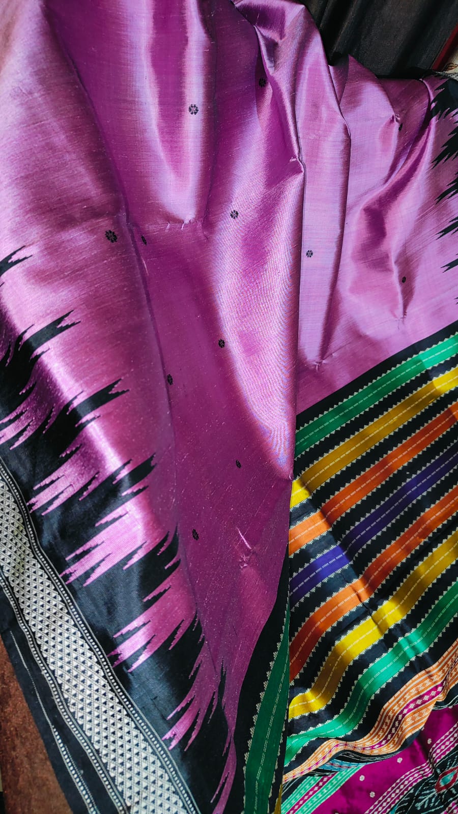 Stunning Mauve Color Authentic Handloom Barampuri Patta Silk Saree