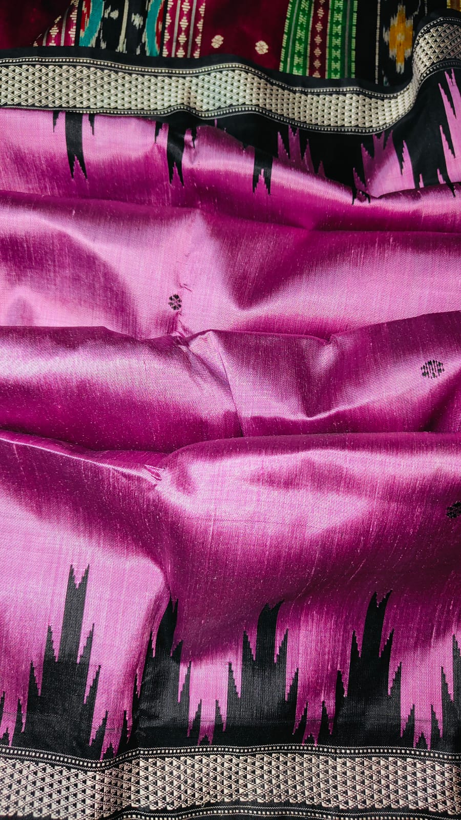 Stunning Mauve Color Authentic Handloom Barampuri Patta Silk Saree