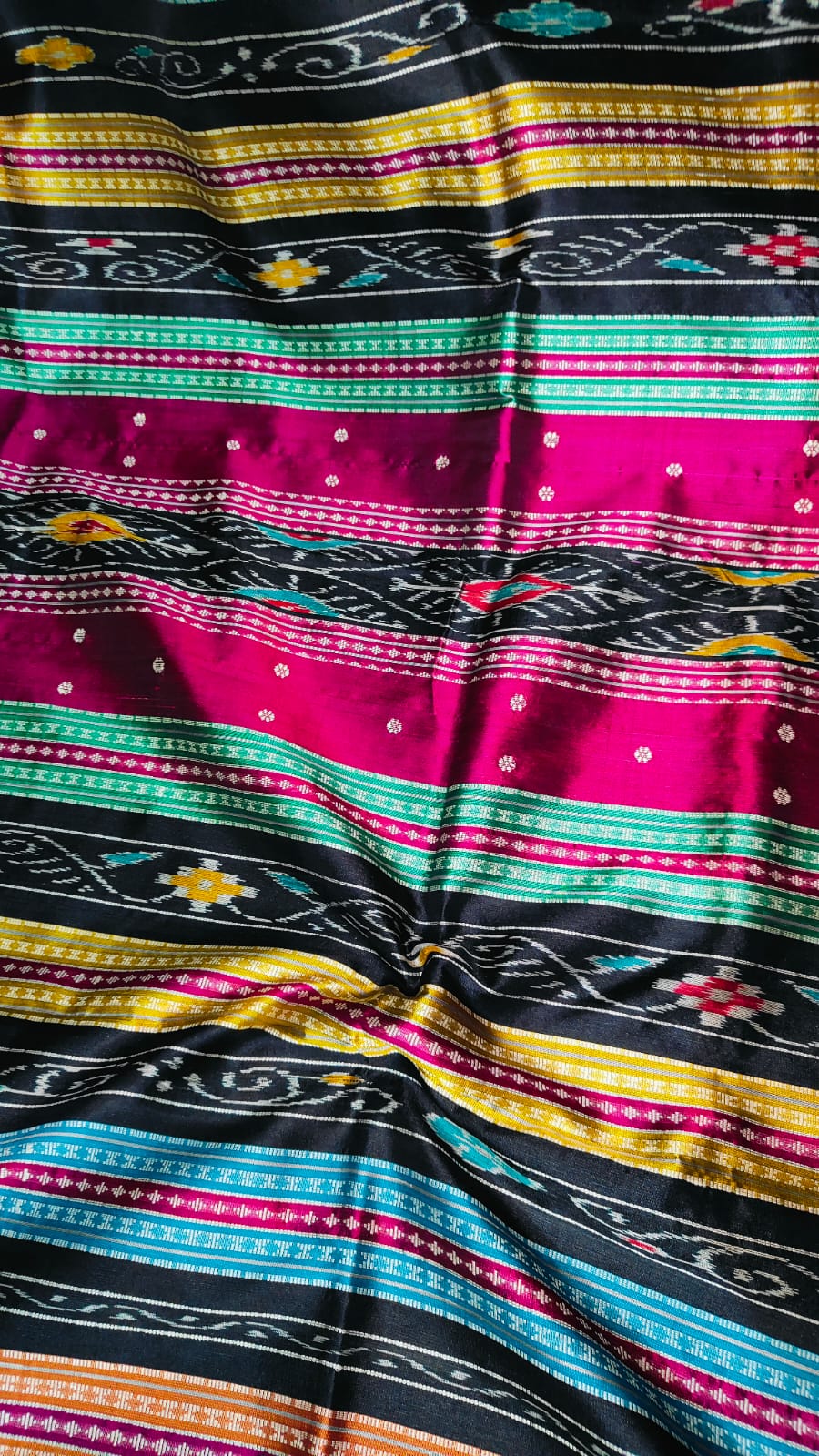 Stunning Mauve Color Authentic Handloom Barampuri Patta Silk Saree