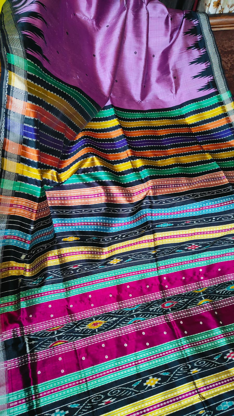 Stunning Mauve Color Authentic Handloom Barampuri Patta Silk Saree