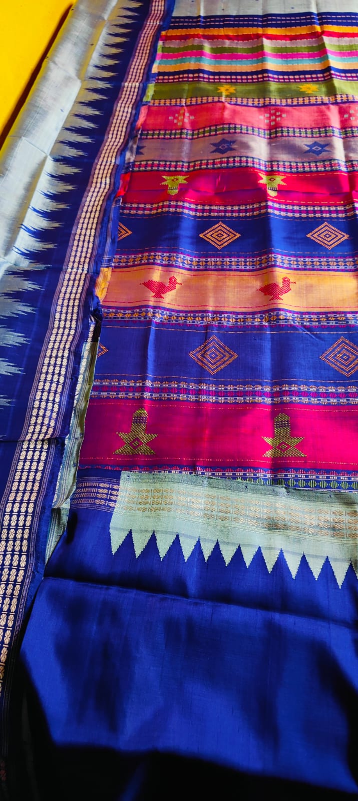 Gorgeous Metallic Grey Authentic Berhampuri Double Pallu Silk Saree with Heavy Thread Work Pallu and Contrast Blouse