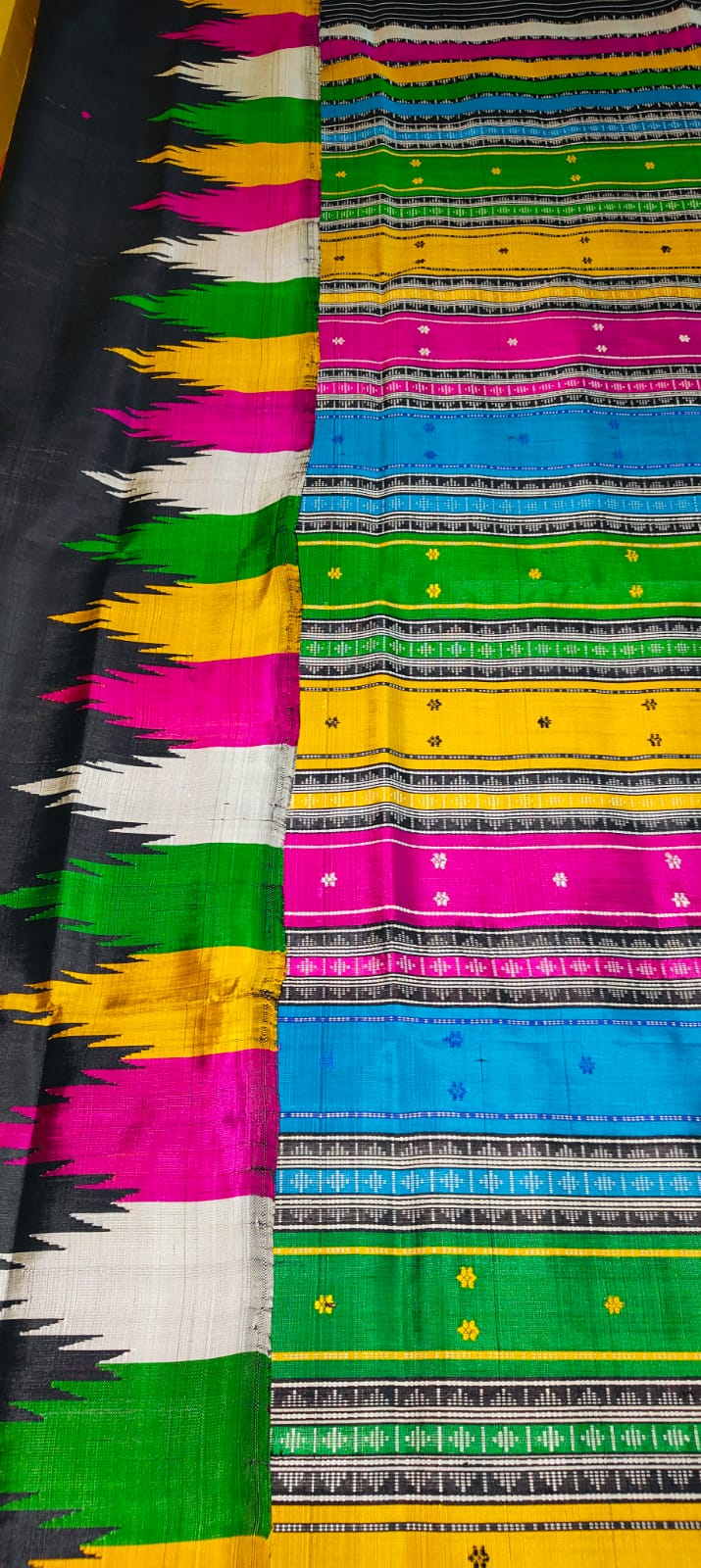 Bestseller Multicolour Phodakumbha Border Berhampuri Double Pallu Pure Silk Saree
