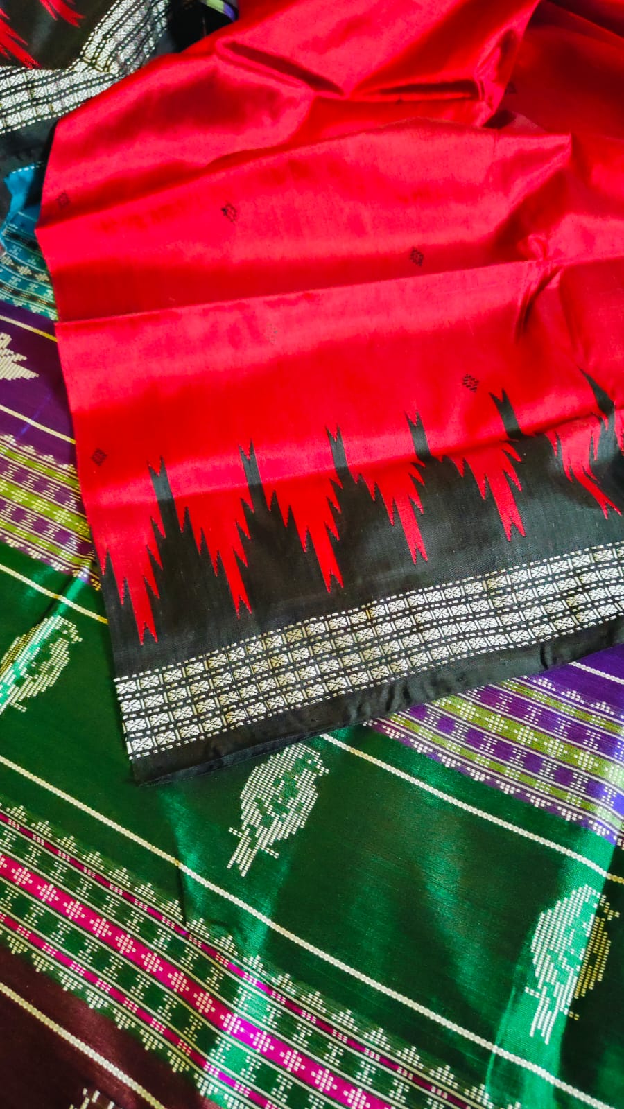 Vibrant Multicolor Pallu Berhampuri Pure Silk Saree