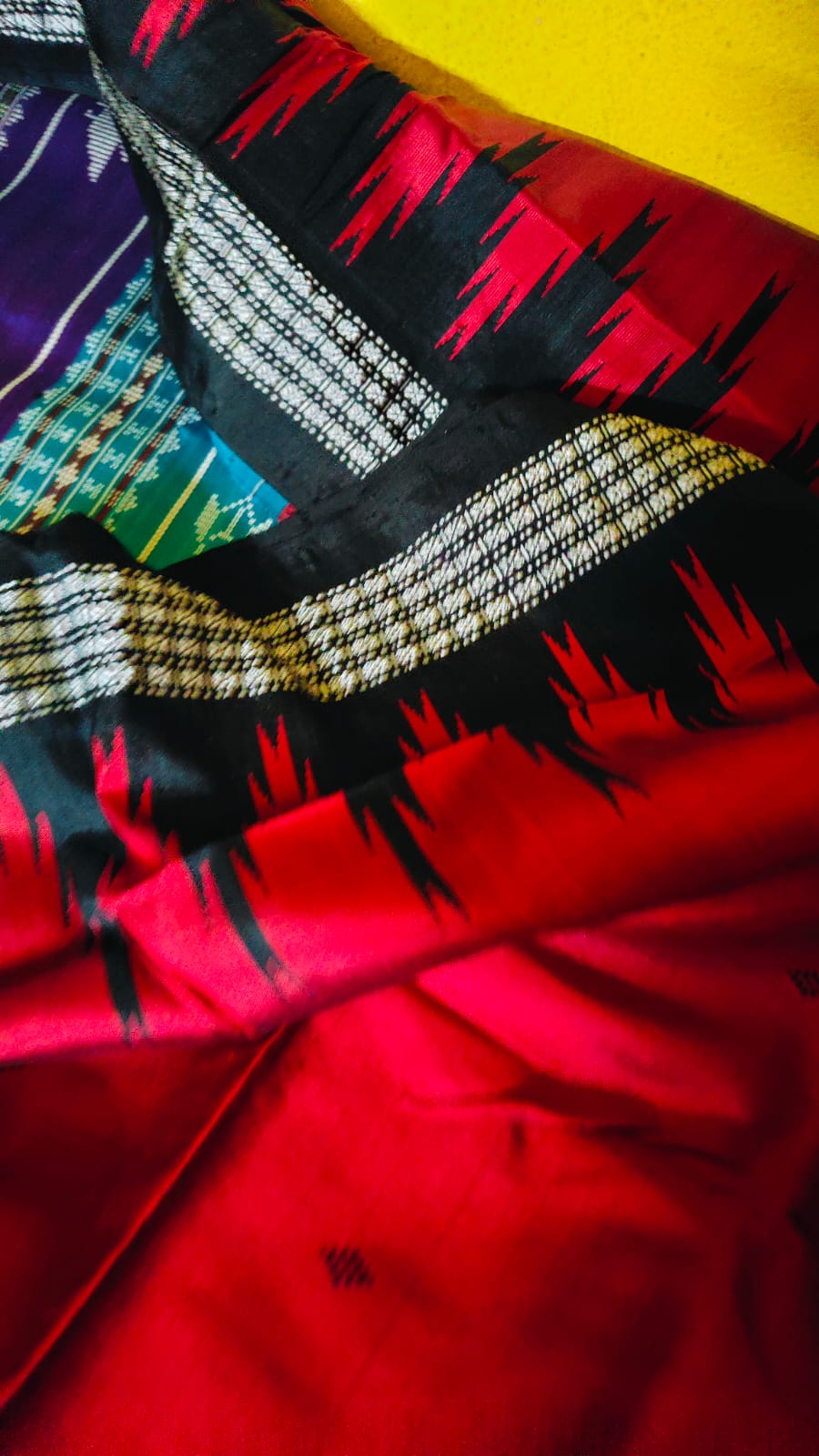 Vibrant Multicolor Pallu Berhampuri Pure Silk Saree