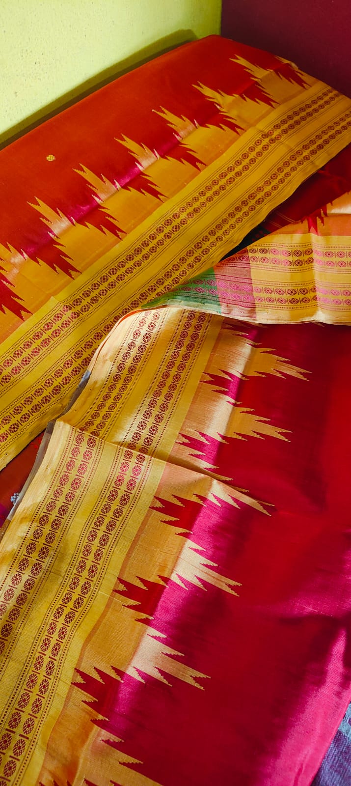 Gorgeous Red Berhampuri Double Palla Silk Authentic Odisha Handloom Saree