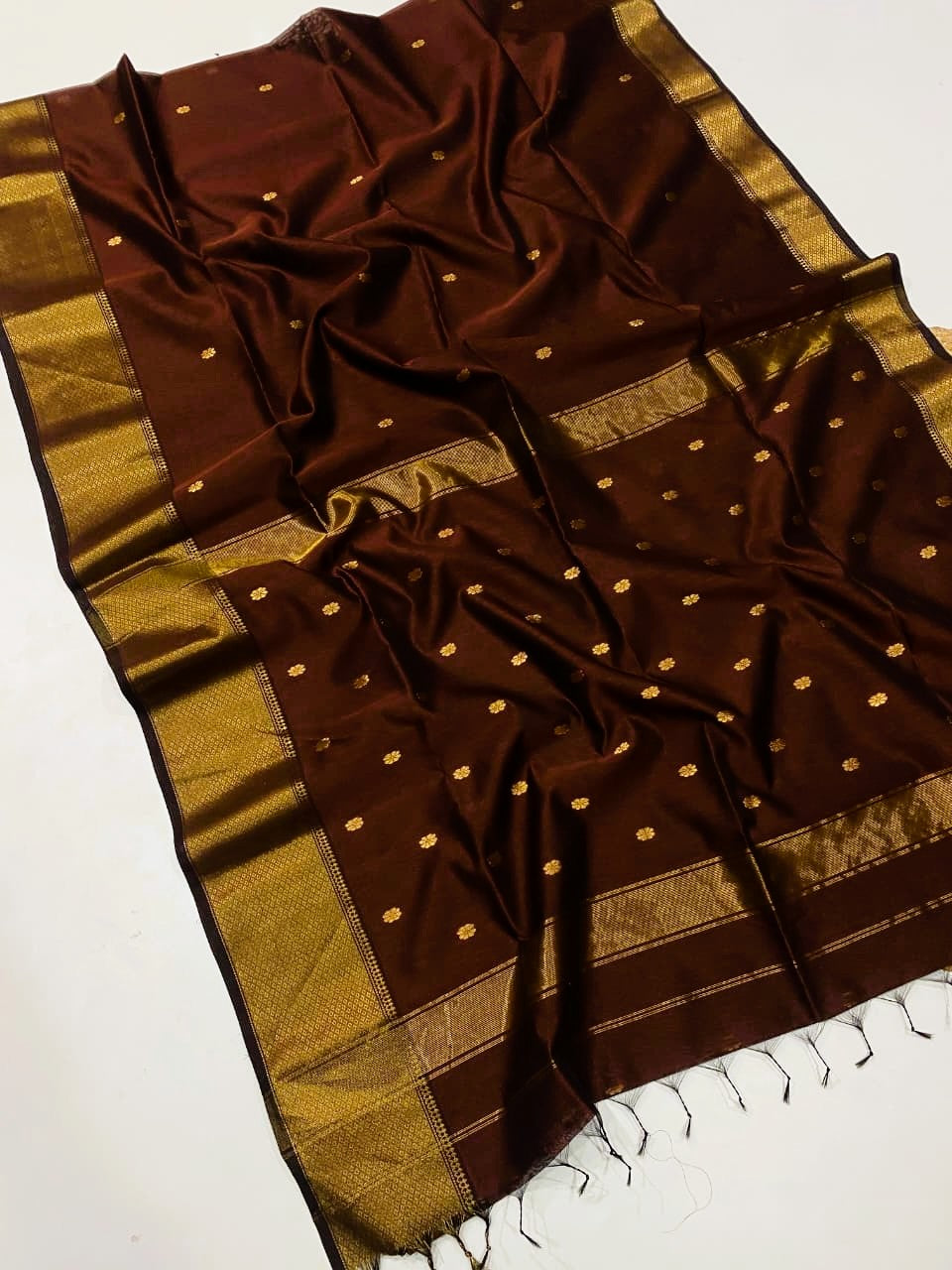 Coffee Brown Pure Maheshwari Handloom Butti Saree with Big Golden Border