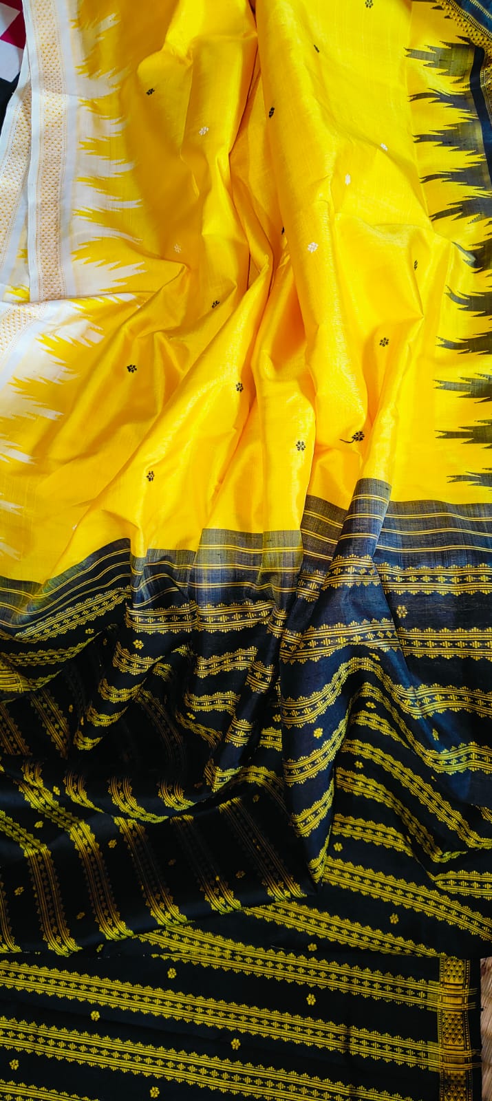 Stunning Yellow Pure Mulberry Silk Berhampuri Double Pallu Patta Saree With ganga Jamuna Phodakumbha Border