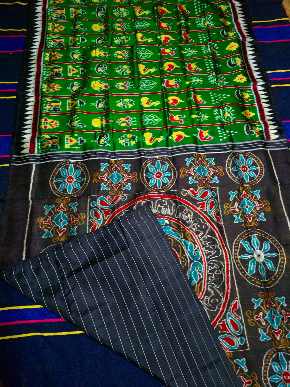Nabakoti Khandua Silk Saree | Green Body Black Pallu | 4 Ply Mulberry Silk