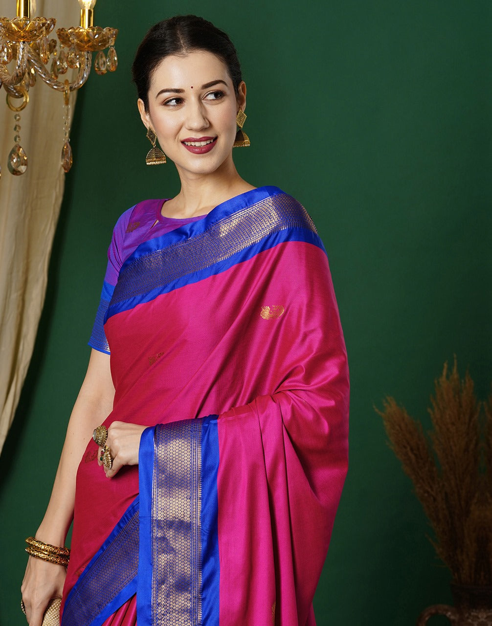 Cotton Silk Gold Weaving Border Zari Boota Paithani Saree