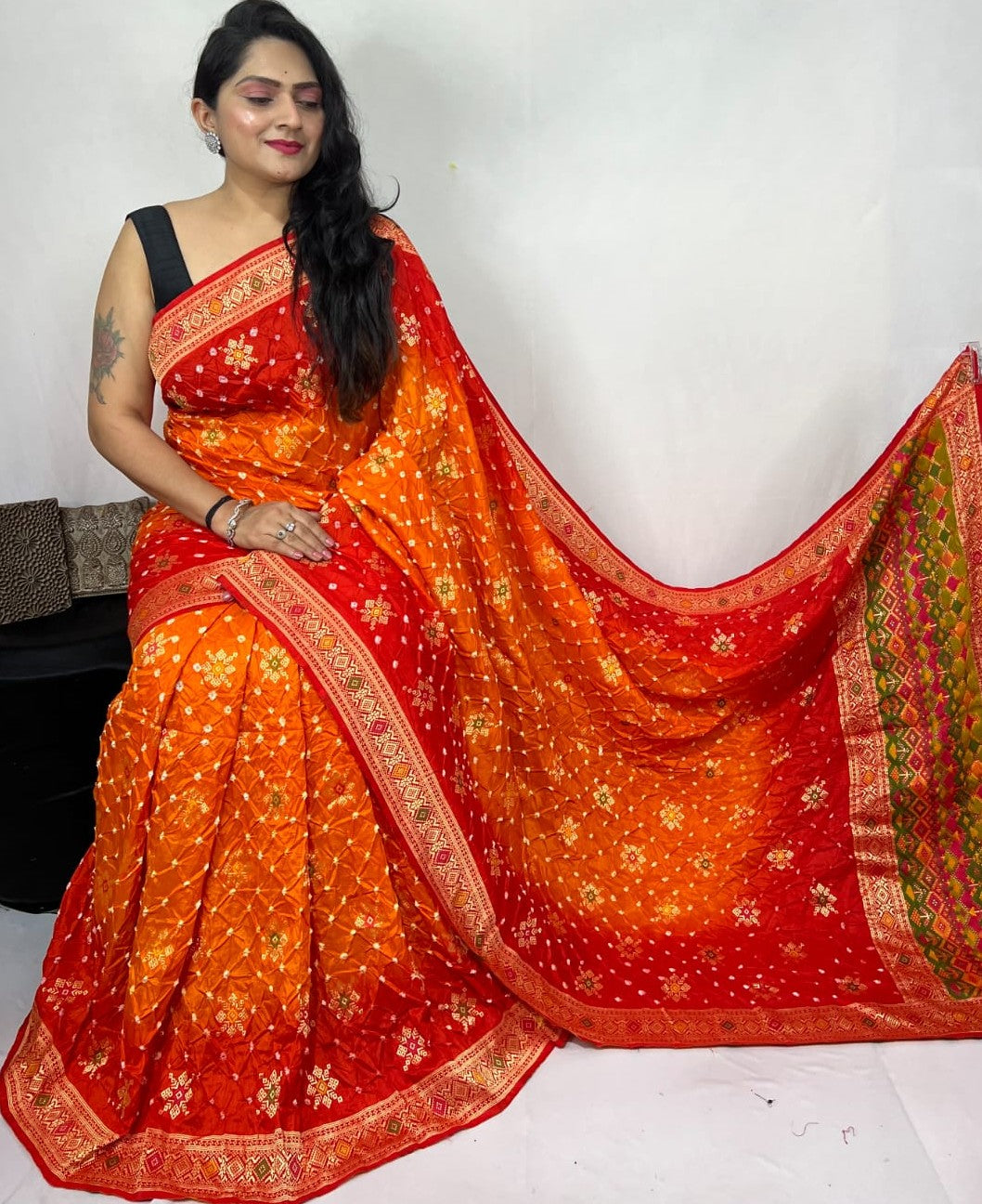 Bandhej Malai Silk Saree | Orange & Red Hand Tie & Dye Bandhani Work | Festive Ethnic Wear