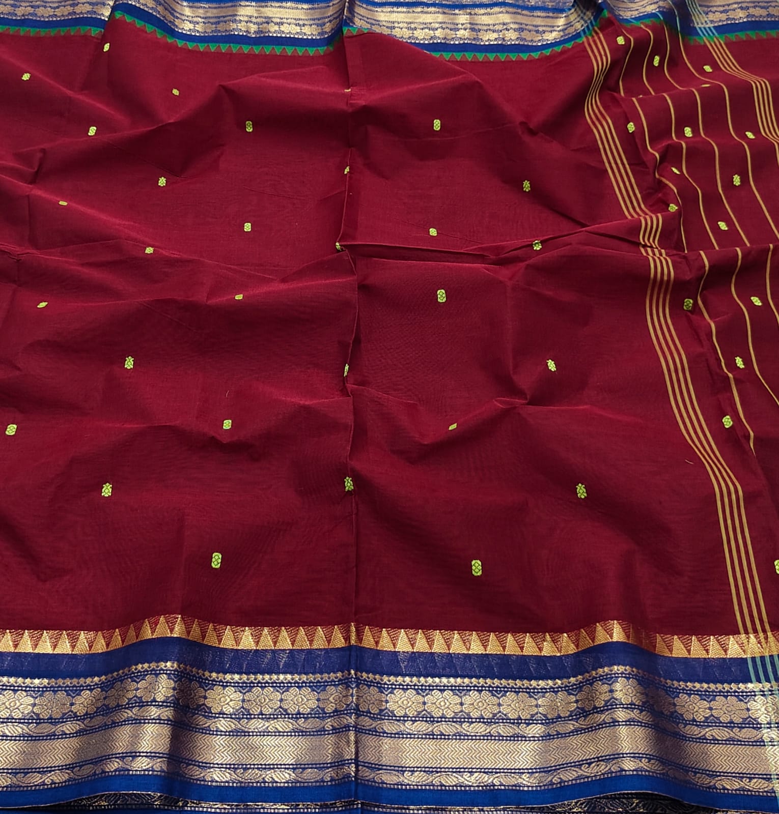 Kanchi Cotton Hand Putta Saree – Authentic Handloom from Kanchipuram