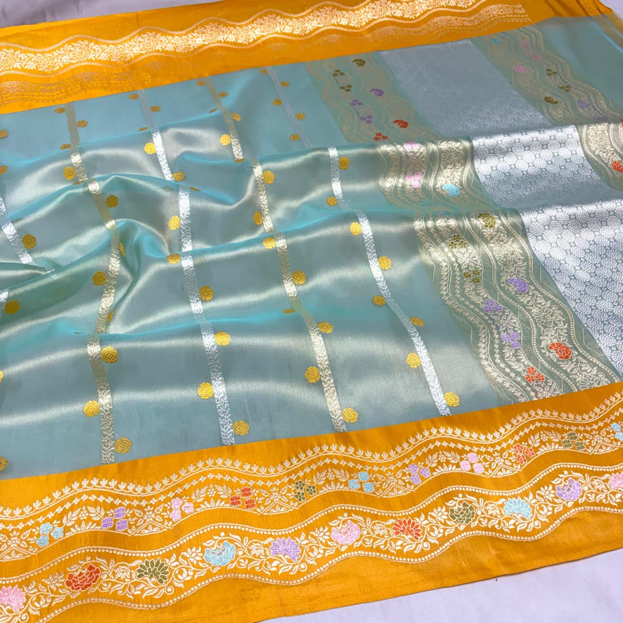 Pure Handloom Banarasi Kora Tissue Saree – Ivory Aqua Blue