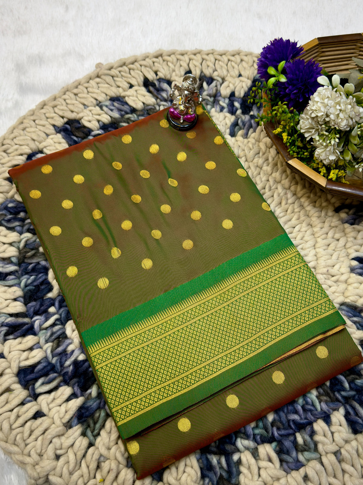 Maharashtra Katan Silk Saree with Kalanjali Zari Butti & Rich Zari Pallu