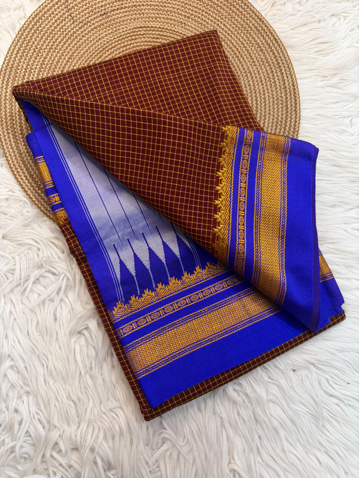 Karnataka Traditional Checks Mercerised Silk Saree with Silk Pallu