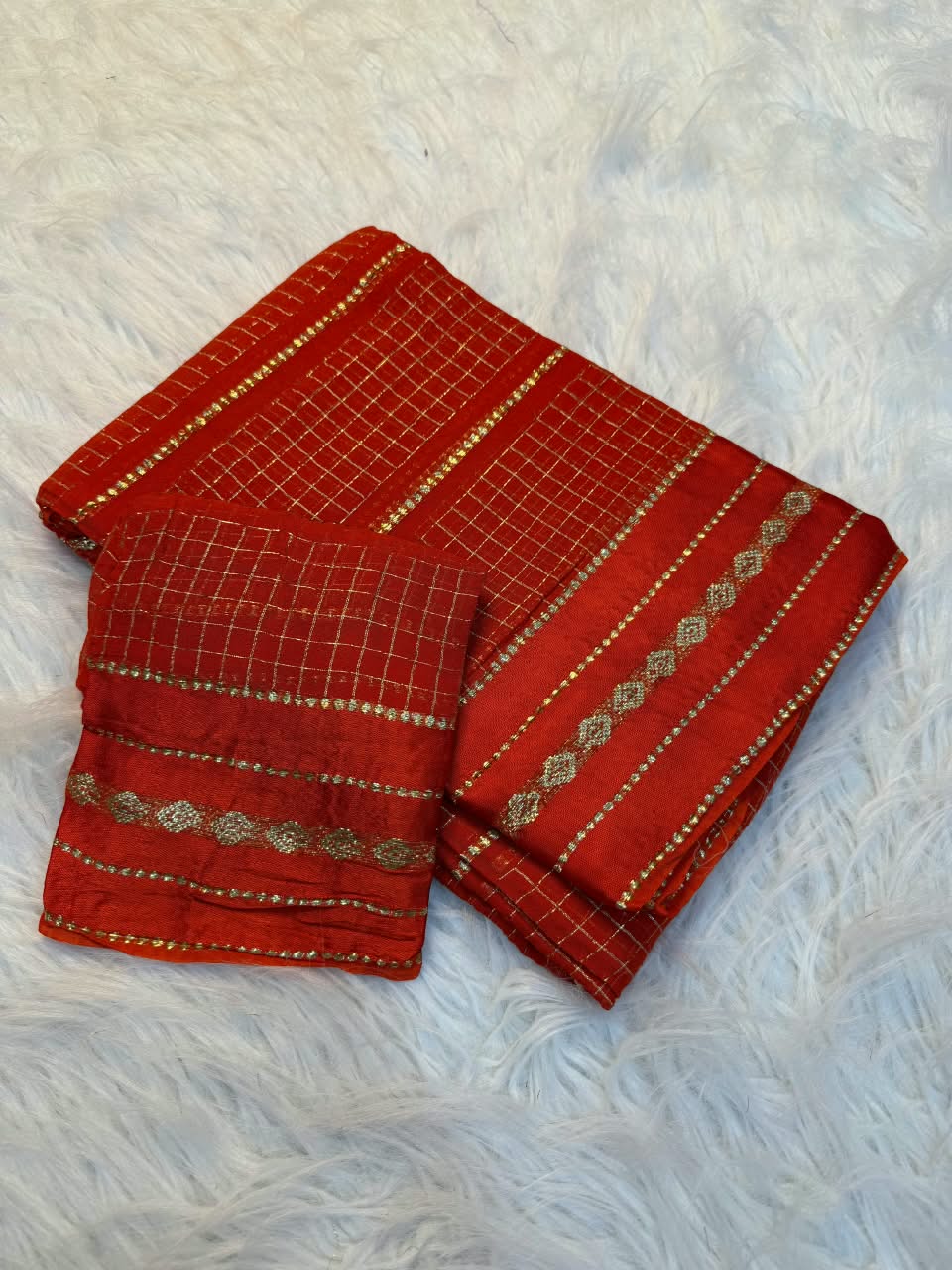 Fancy Viscose Georgette Checks Saree with Golden Satin Border | Party & Farewell Wear