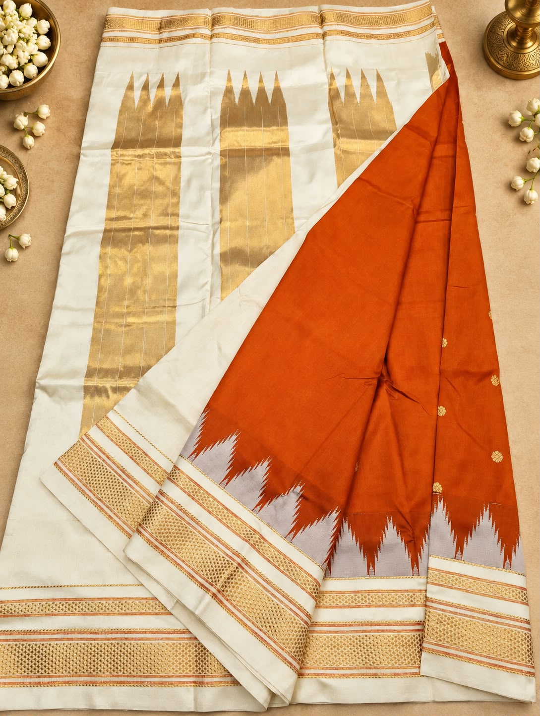 Ilkal-Style Temple Butta Semi-Silk Saree with Tope Zari Pallu