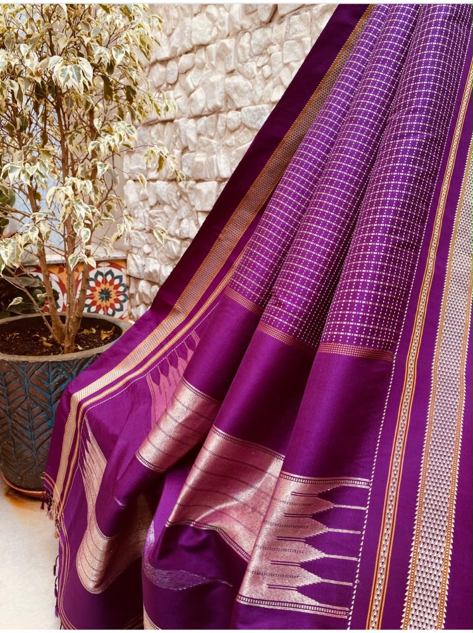 Karnataka Chaduranga Chikki Pure Mulberry Silk Handloom Saree with Pure Zari Tope Teni Pallu