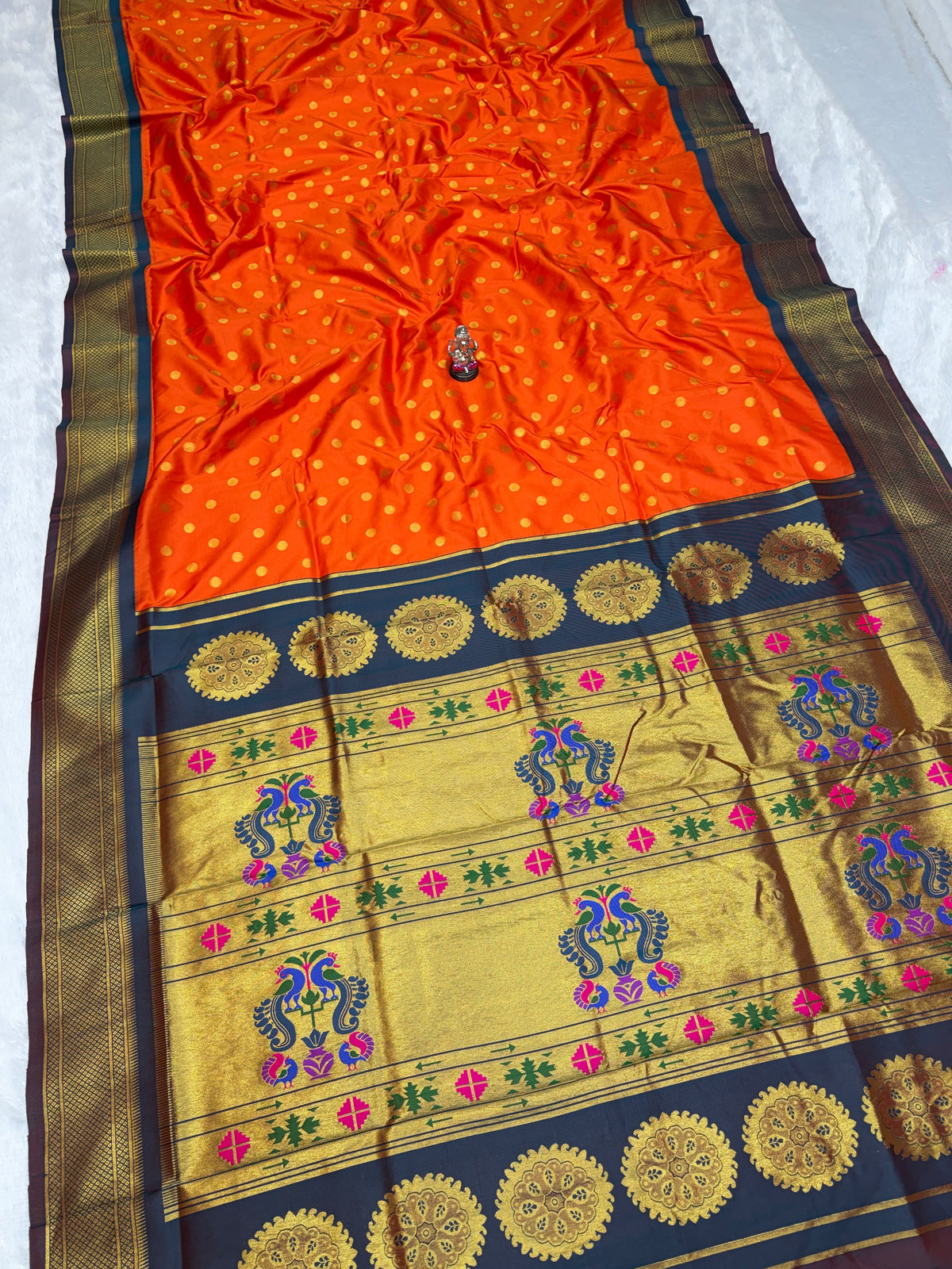 Big Temple Ilkal-Style Tana Silk Saree with All-Over Butties and Tope Pallu