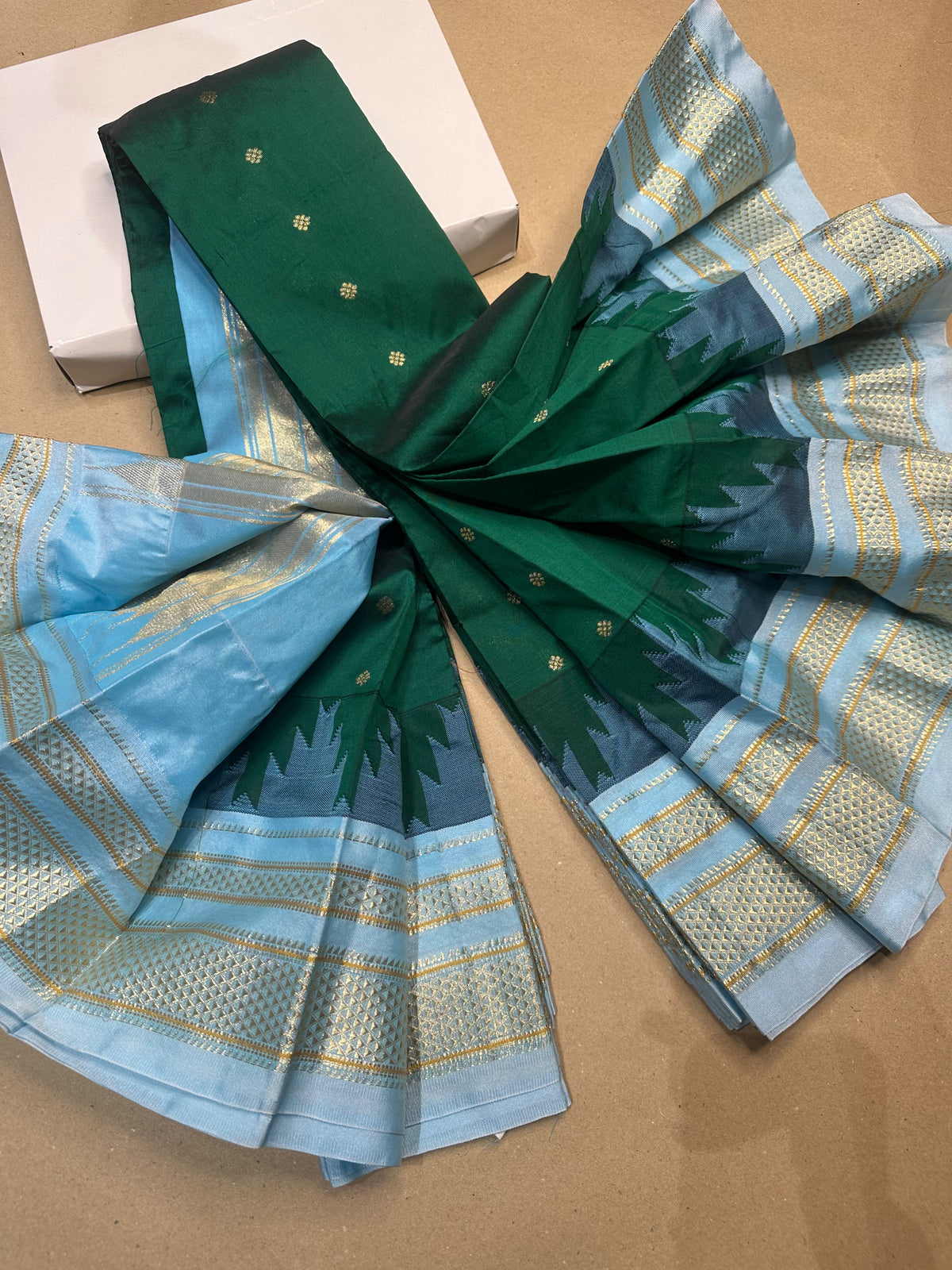 Ilkal Temple Butta Saree with Chikki Paras Border & Silk Tope Zari Pallu