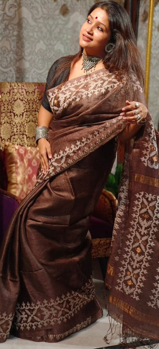 Handwoven Pure Tussar Jamdani Saree with Blouse Piece