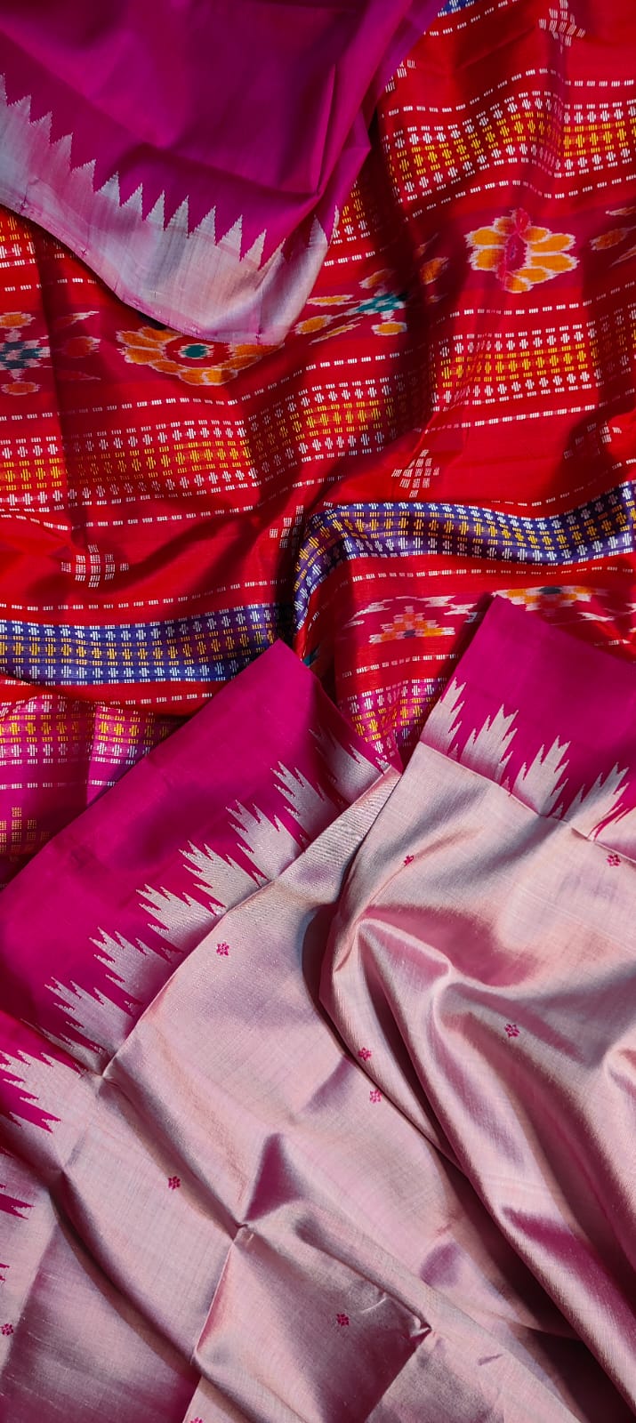 Berhampuri Double Pallu Silk Saree - Authentic Odisha Handloom with Contrast Blouse Piece