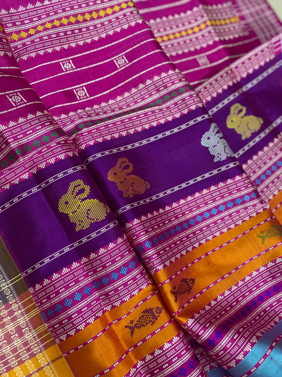 Vibrant Green Berhampuri Silk Saree With Ganga Jamuna border