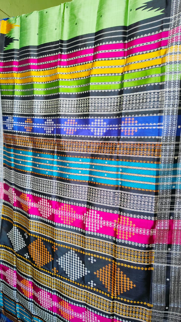 Exclusive Ganga Jamuna Podhkumbha Double Aanchal Berhampuri Silk Saree