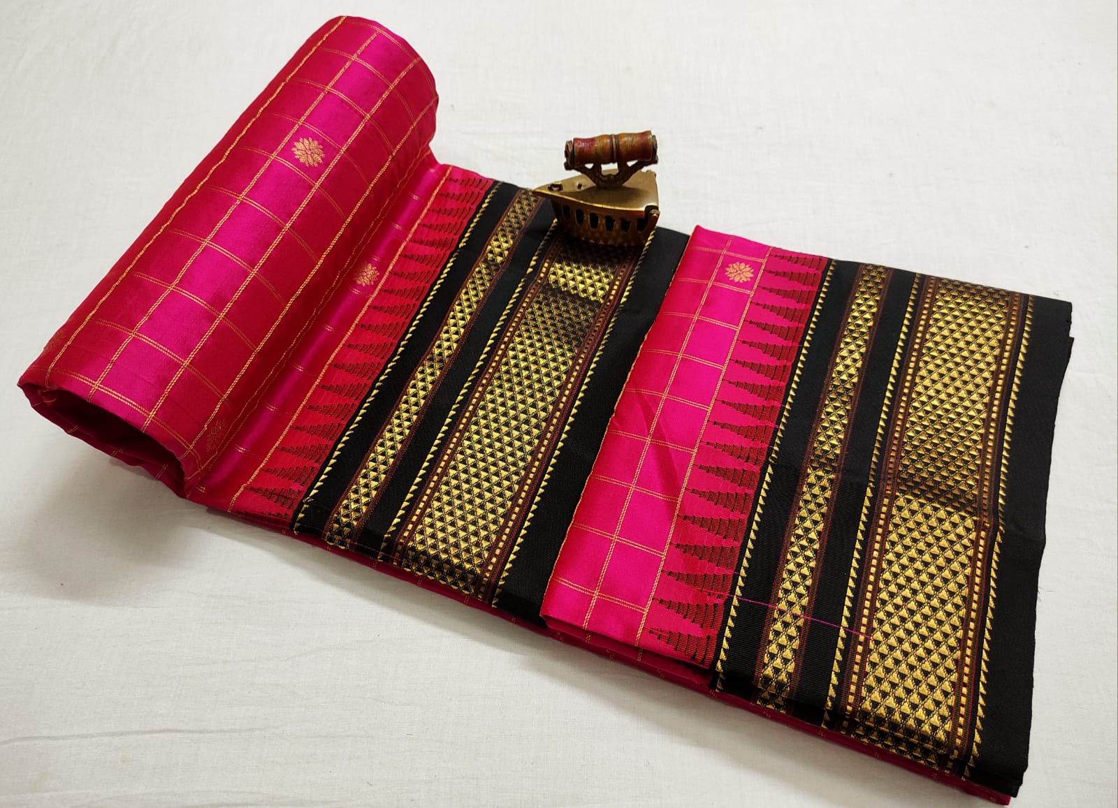 Checks Irkal Paithani Pure Silk Saree